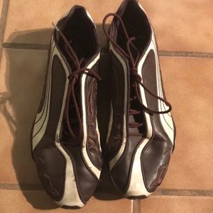 Puma sneakers great condition